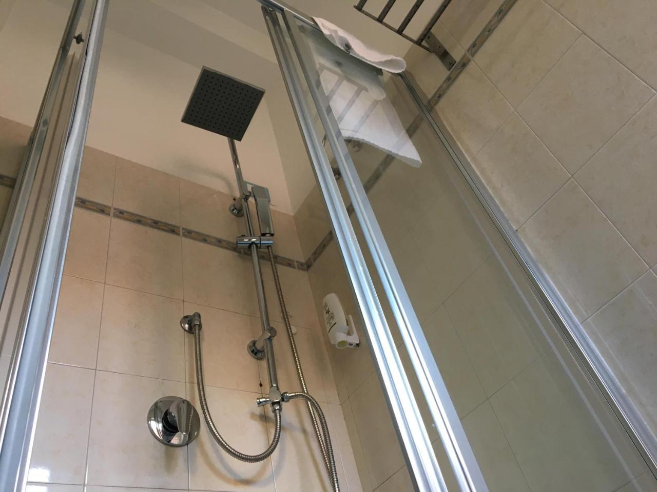 רג'יו די קאלאבריה B&B Pellicano Guest House מראה חיצוני תמונה